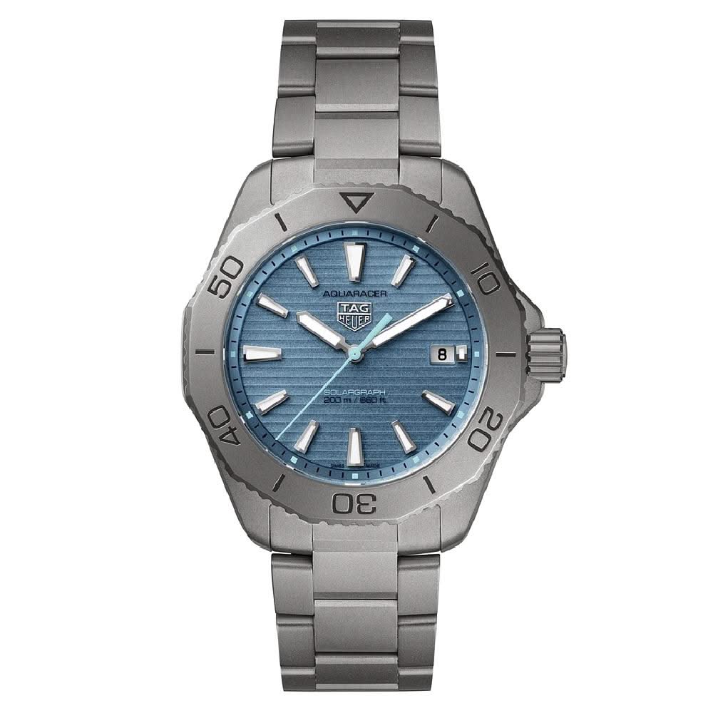 تاغ هوير AQUARACER PROFESSIONAL 200 سولارغراف