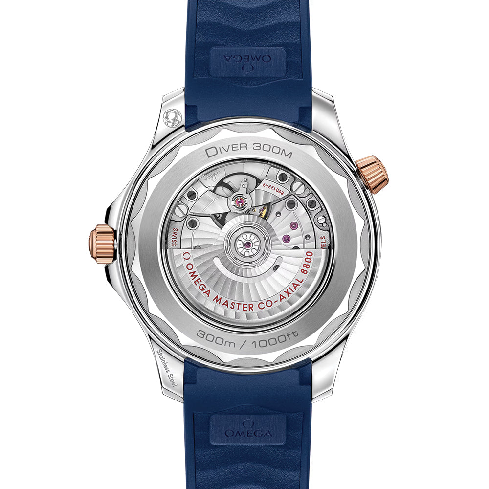 Seamaster Diver 300M Acier et Or Sedna™ 42 mm - Bleu sur bracelet caoutchouc