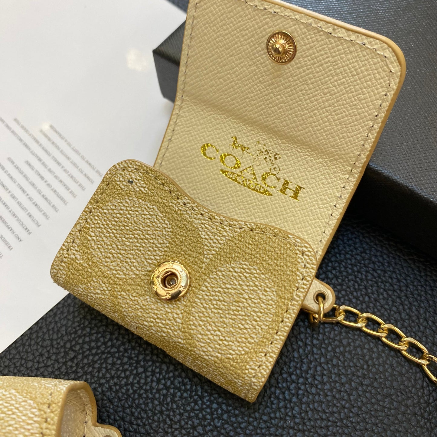 Luxury Classic AirPods Pro Cases Coffee-YH240425