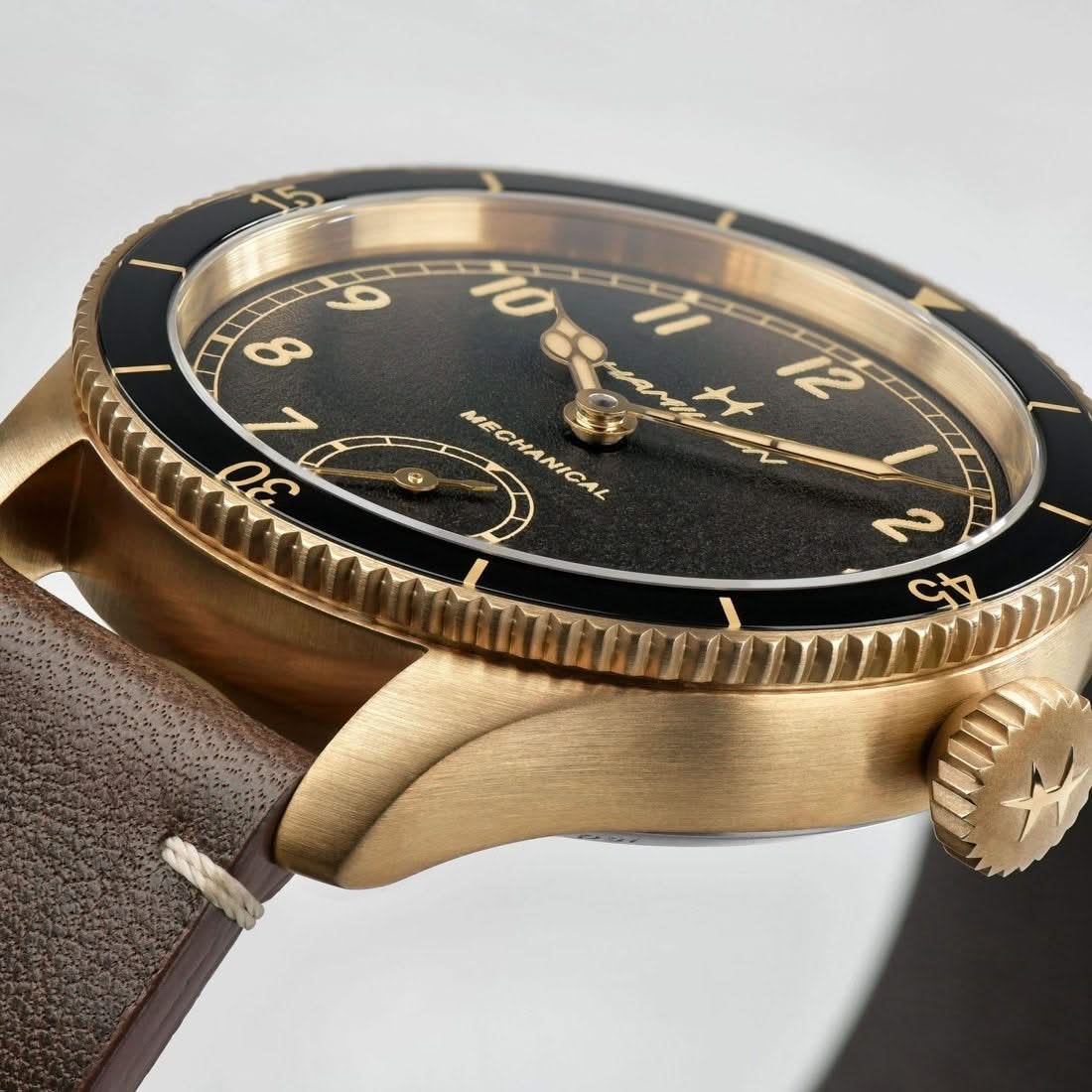 HAMILTON Khaki Aviation Pilot Pioneer 43mm Watch