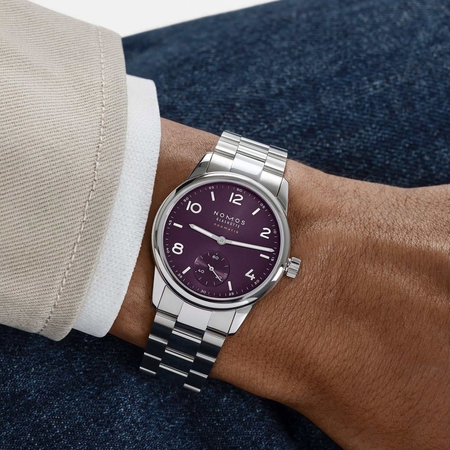 Montre NOMOS Club Sport Neomatik violette 34 mm