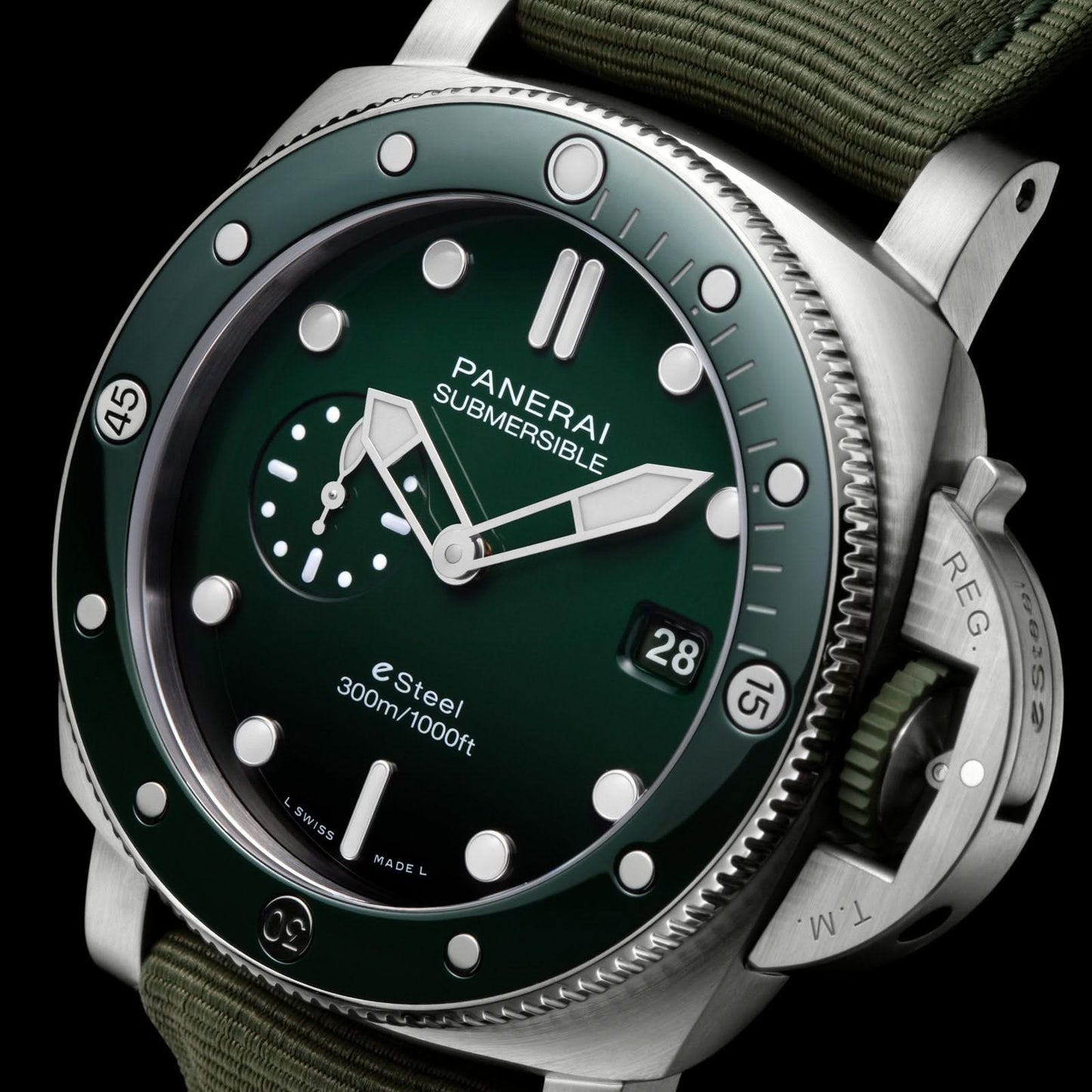 PANERAI Submersible QuarantaQuattro Verde Smeraldo