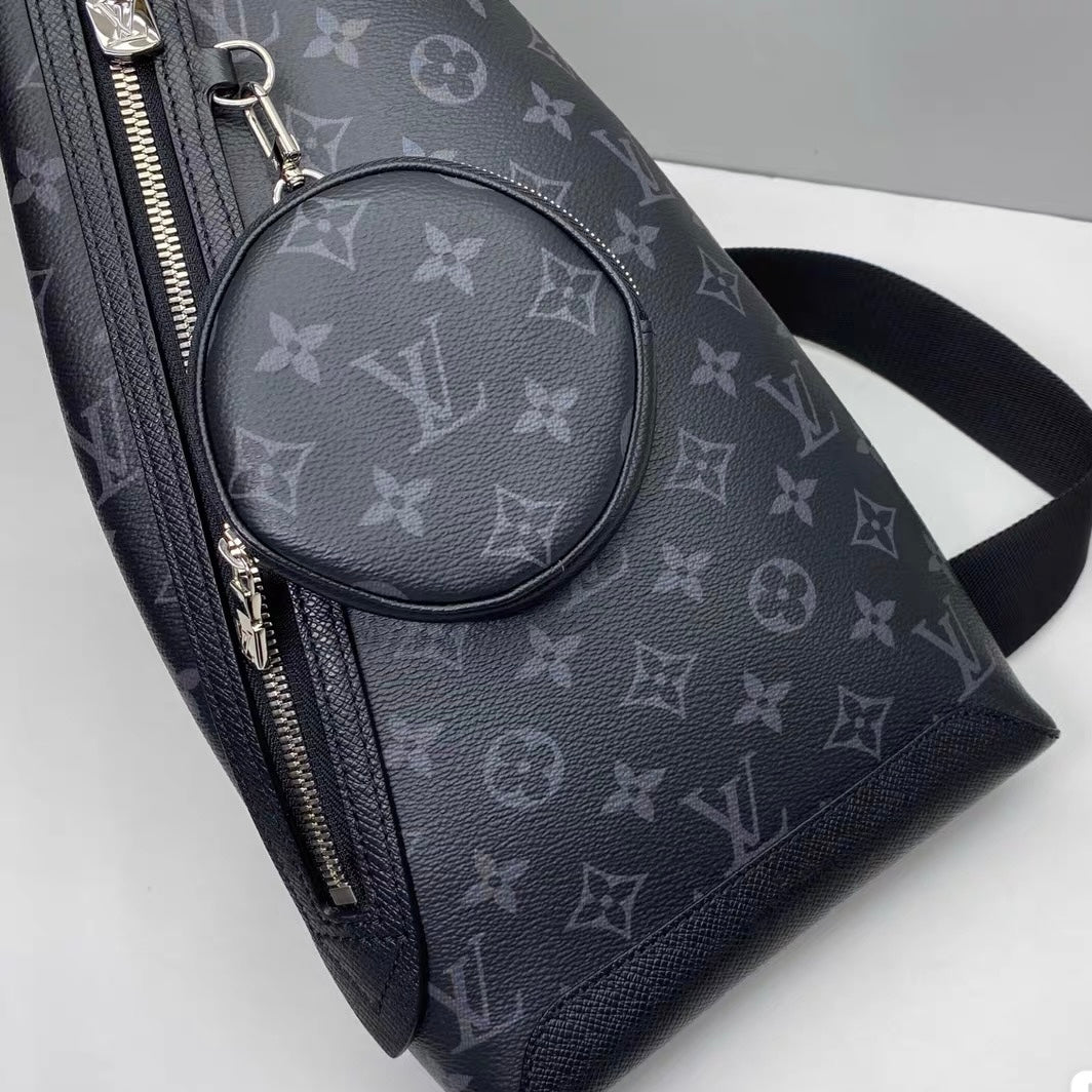 Minimalist Detachable Pouch Crossbody Chest Bag