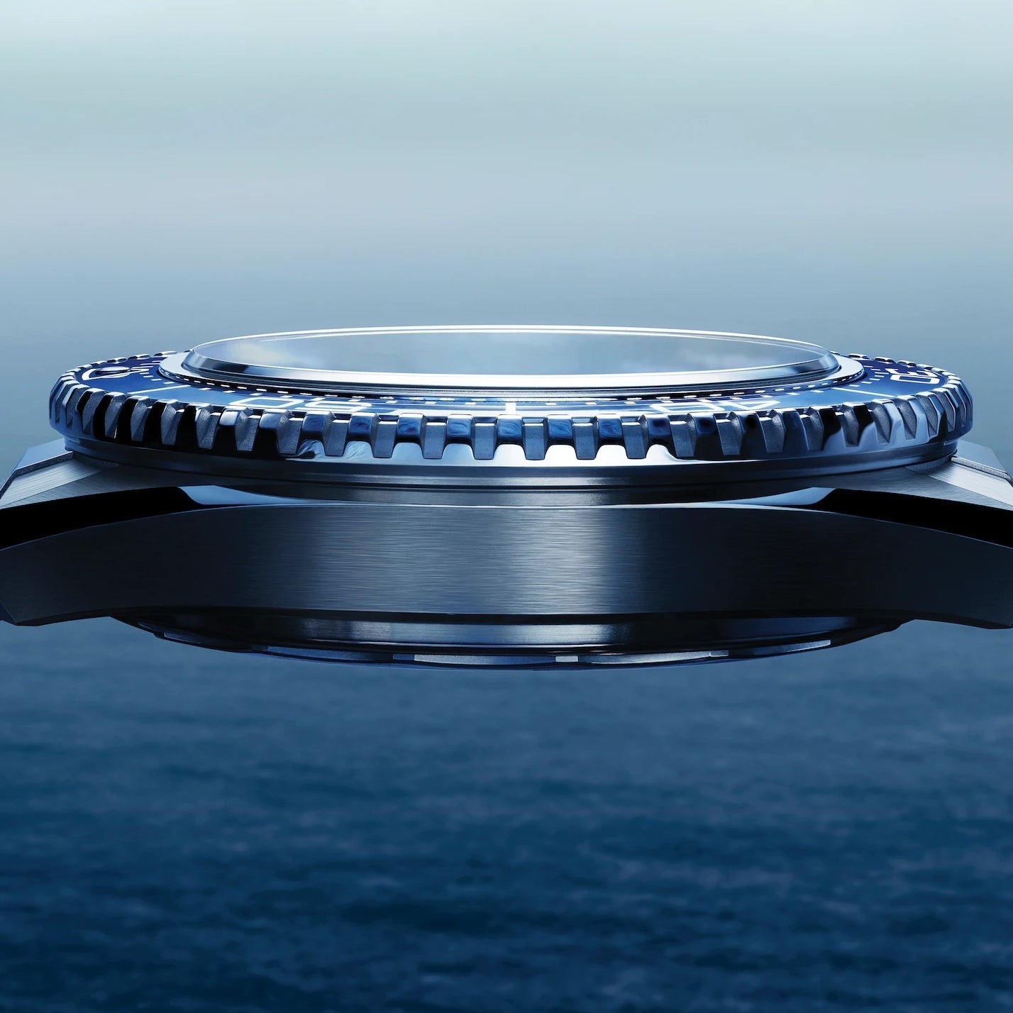 Seamaster Planet Ocean 600M 42mm - Black and Blue on Bracelet